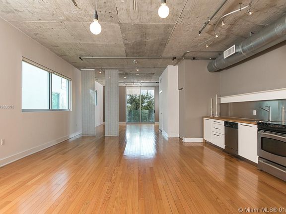 4th image of 1700 Meridian Ave APT 410