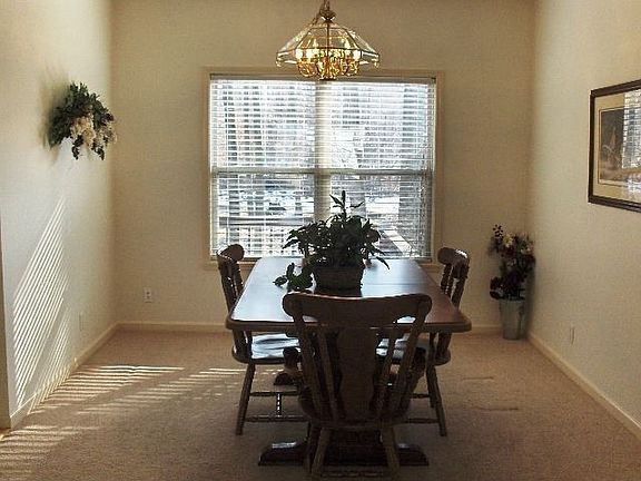Formal Dining Rm
