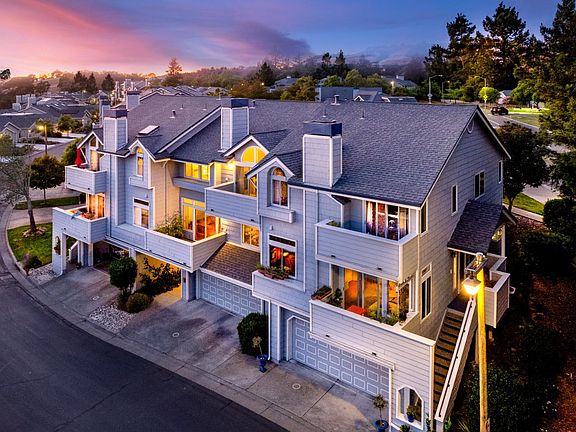 2nd image of 2015 Stonefield Lane