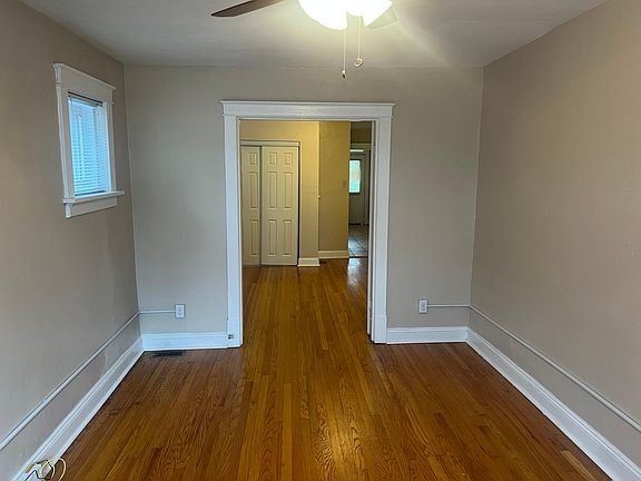2nd image of 6019 Scanlan Ave APT 1W