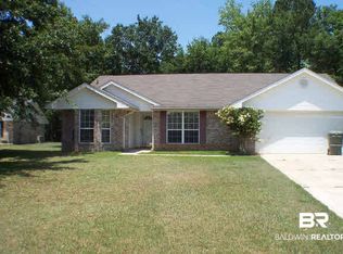 111 N Pine Place Dr, Foley, AL 36535
