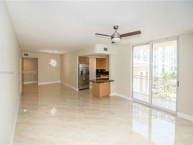 511 SE 5th Ave — Photo 11