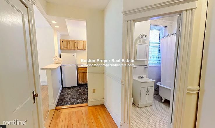 15 Queensberry St. #31 Boston - Fenway Unit Photo 9