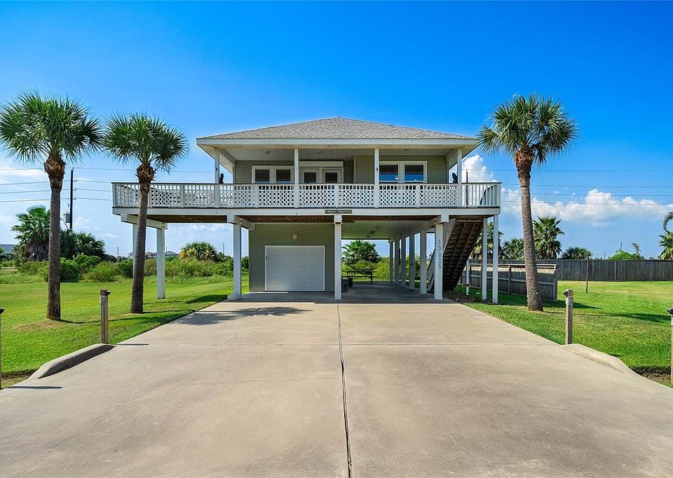 1st image of 13928 Pirates Beach Blvd