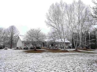 6468 Dorwood Rd, Saginaw, MI 48601