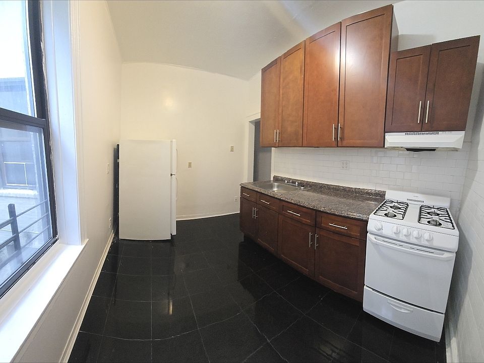 1st image of 198-39 32nd Ave #B9