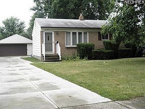 3rd image of 6137 Carol Dr