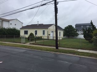 26 Irving Rd #WHOLE, Amityville, NY 11701