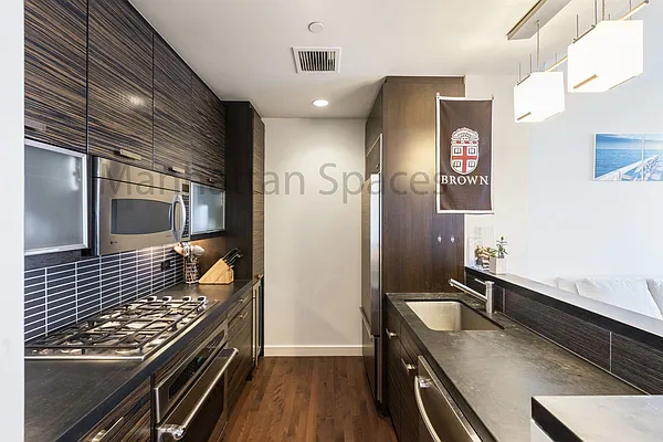 Rented by Manhattan Spaces | media 4