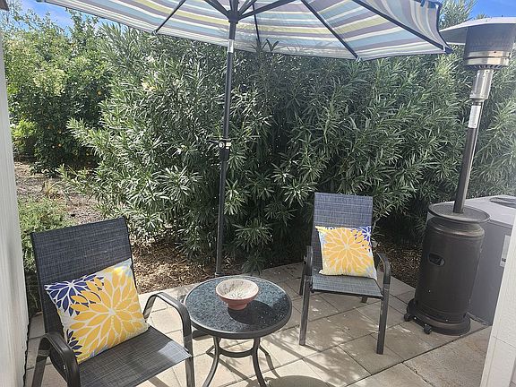 4th image of 233 N Val Vista Dr #677