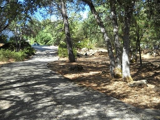 3rd image of 18615 Joseph Dr