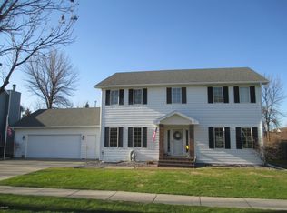 3201 Desert Star Ln, Grand Forks, ND 58201