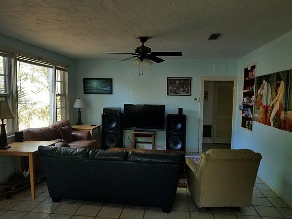 2nd image of 1231 NW 9th Ave