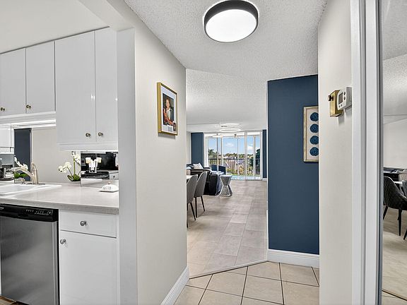 5th image of 931 Gardenia Drive #567