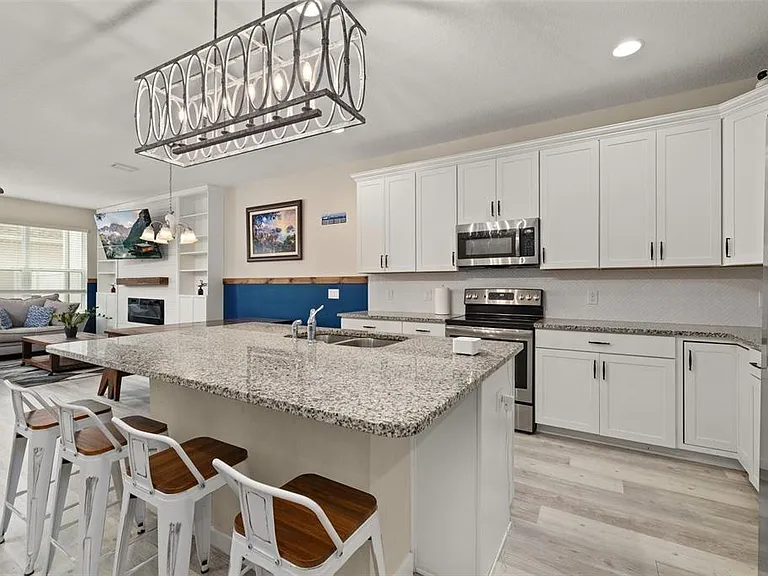 11193 Hanlon Terrace Aly — Photo 15