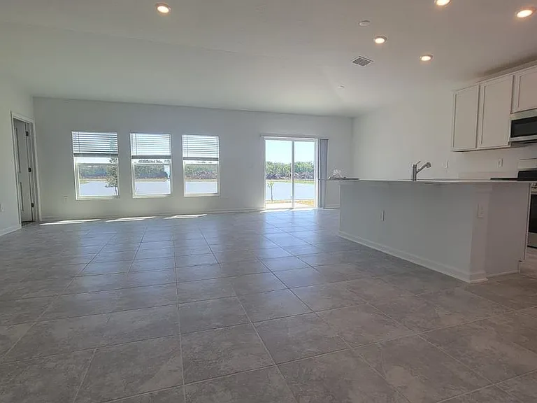 5004 Worchester Dr — Photo 12