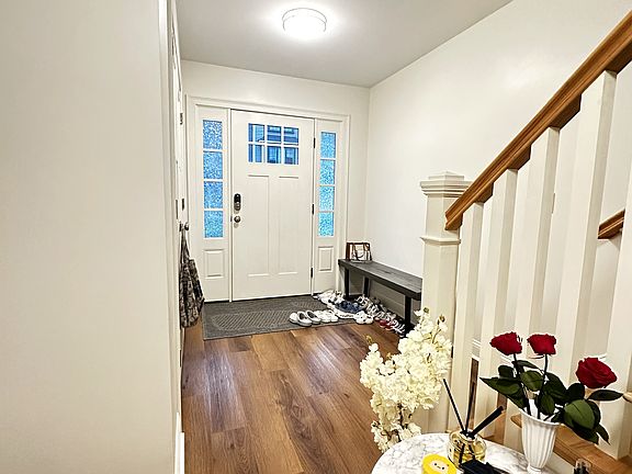 5th image of 168 Lowell St
