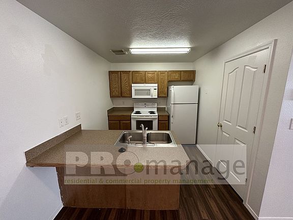 2nd image of 2558 Prospect Dr APT 1