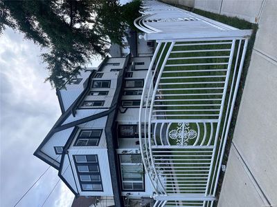 90-04 189th Street, Hollis, NY, 11423