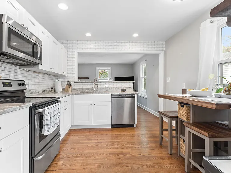 1325 Calla Ave — Photo 8