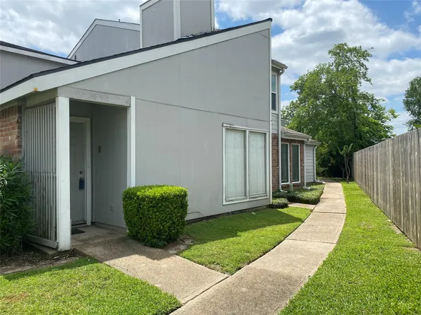 7895 Green Lawn Dr #7895, Houston, TX 77088
