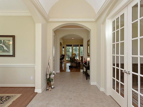 5th image of 4319 Oxbow Cir E