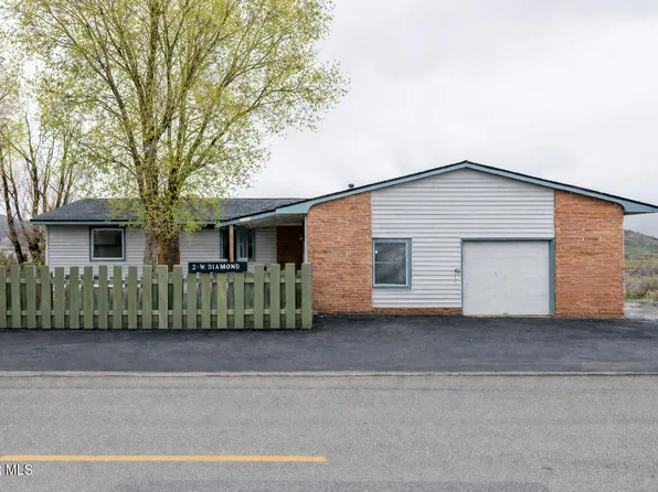 2 West Diamond Avenue, Granby, CO 80446