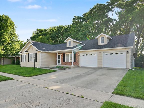 3rd image of 2502 Goodfield Dr