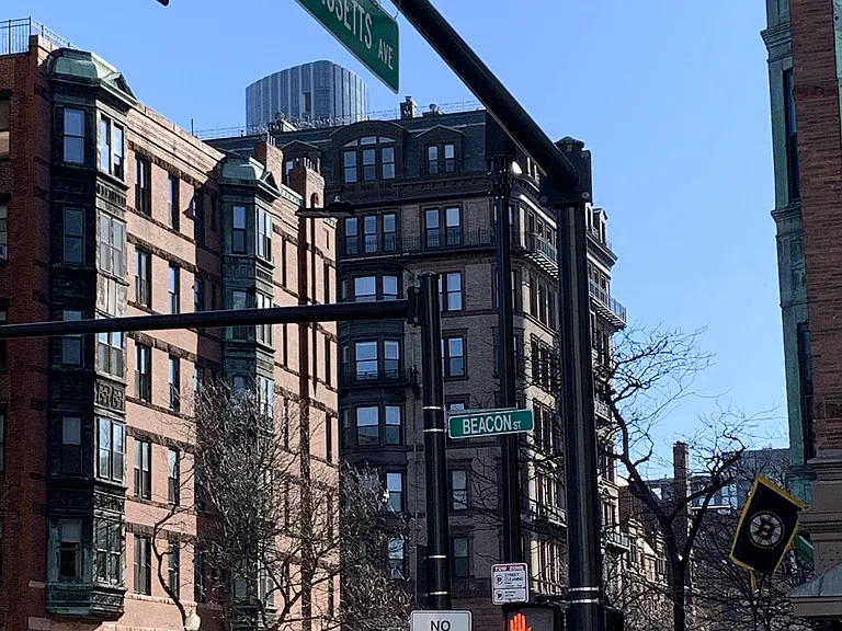 504 Beacon St #36 — Photo 16
