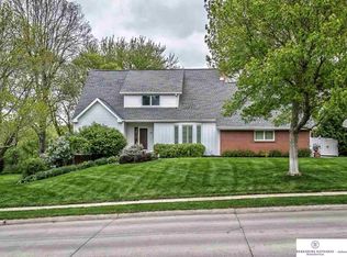 11606 Howard Rd, Omaha, NE 68154