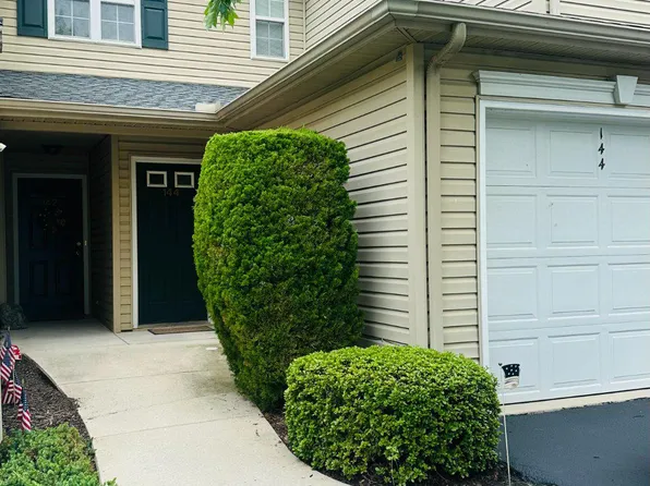 144 Cardinal Ln, Hummelstown, PA 17036
