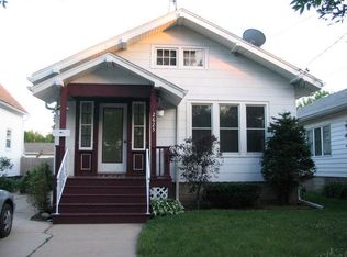 2623 73rd St, Kenosha, WI 53143