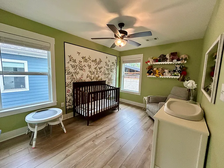 204 W Daisy L Gatson Bates Dr — Photo 11