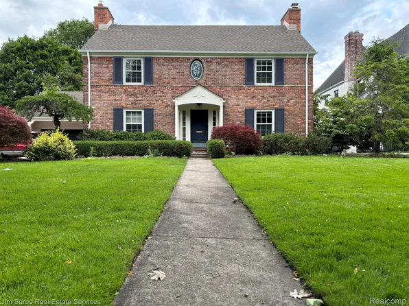 628 Middlesex Rd, Grosse Pointe, MI 48230