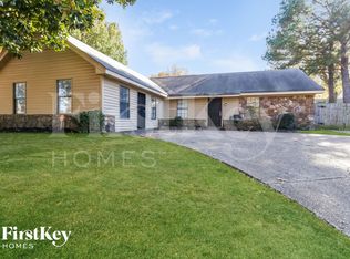 7053 Snyder Rd, Memphis, TN 38125