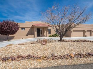 1403 N Overlook Dr, Dewey, AZ 86327