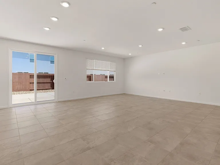 2463 Zellerbach St — Photo 21