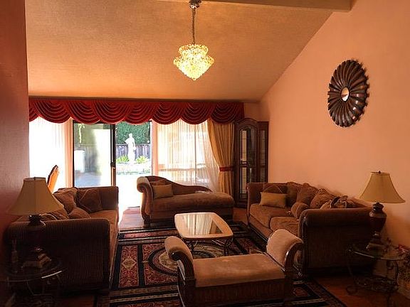 5th image of 4071 Beebe Cir