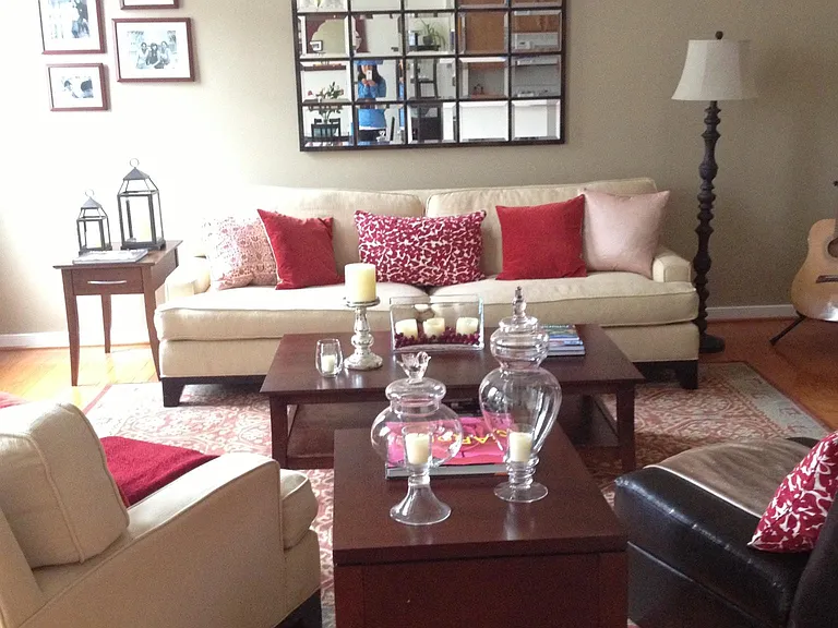 10717 Blackthorn Ln — Photo 3