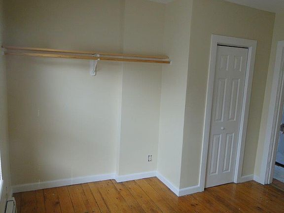 5th image of 69A Winchester St #3