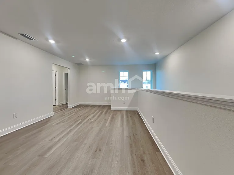 1043 Grafton Ridge Dr — Photo 11