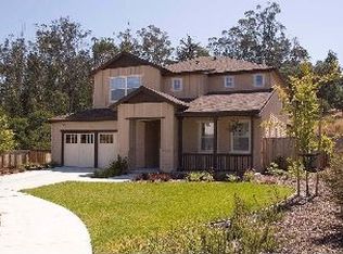 940 Elm Dr, Petaluma, CA 94952