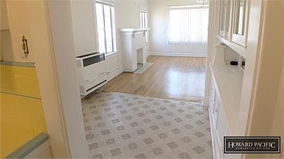 4th image of 1837 E Broadway