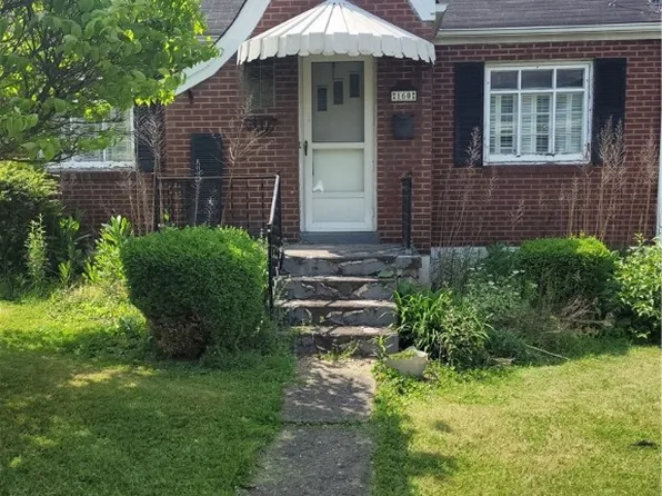 160 Pennsylvania Ave, Clairton, PA 15025