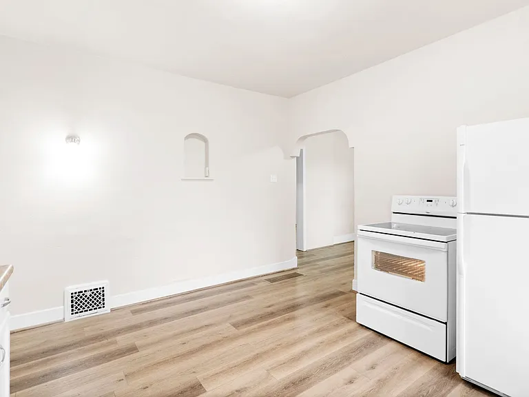 3002 Porter Ave — Photo 8