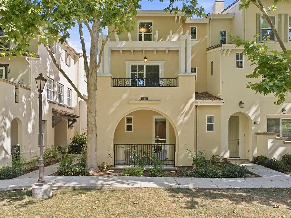 1st image of 221 Dali Ave