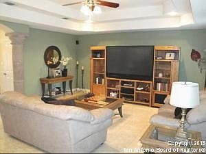 4th image of 2514 Marilyn Kay St