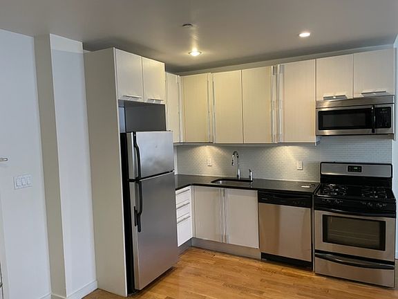 2nd image of 150 Johnson Ave #406
