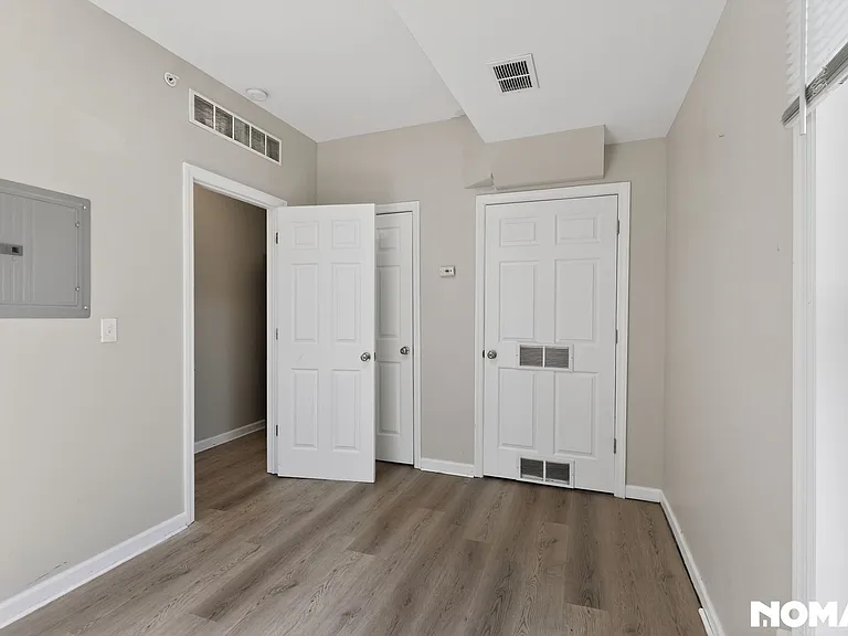 558 Marston St — Photo 10