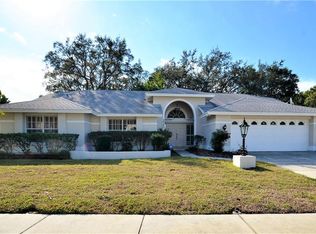2940 Windridge Dr, Holiday, FL 34691